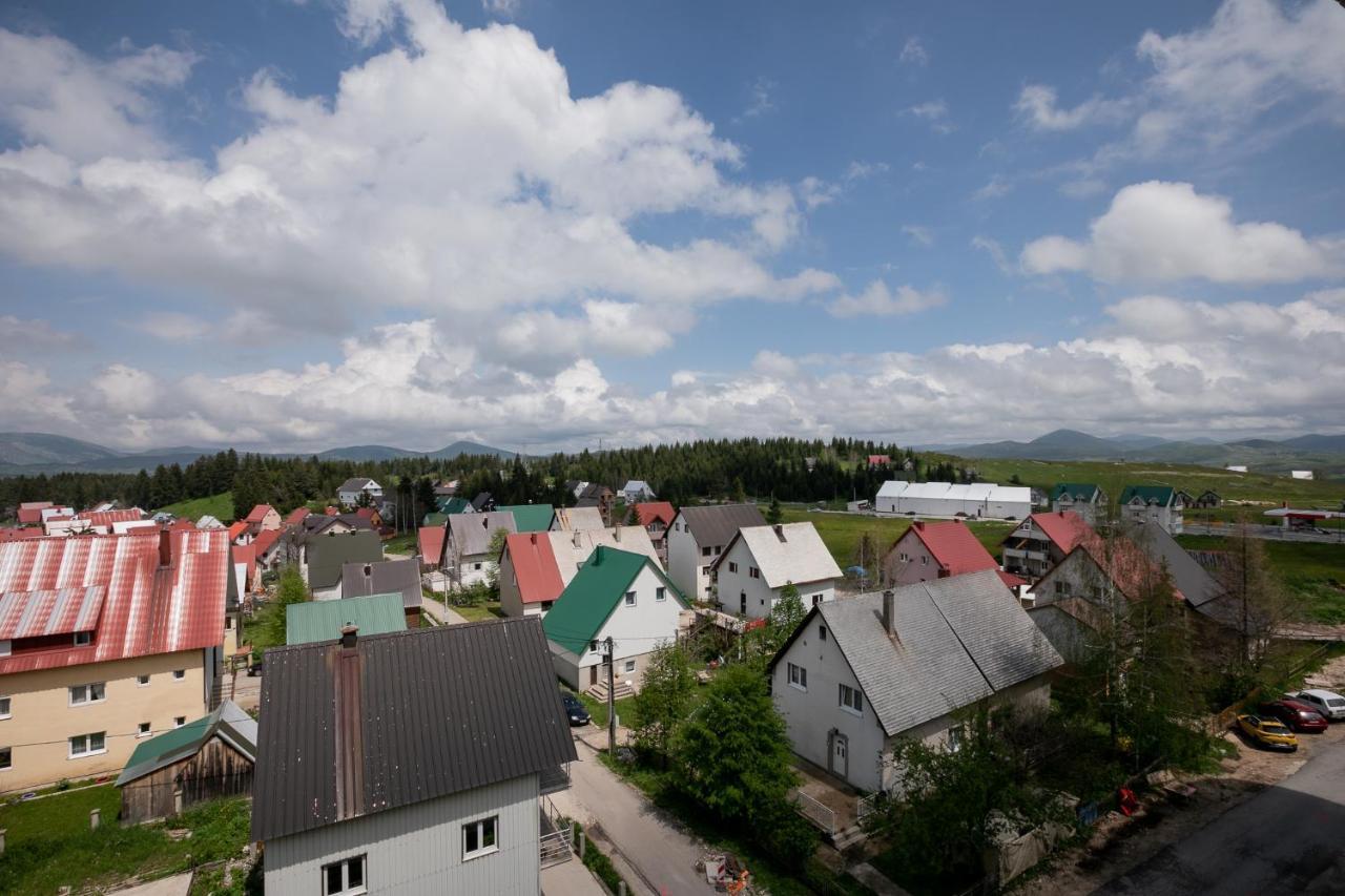 Forma Lux Zabljak エクステリア 写真