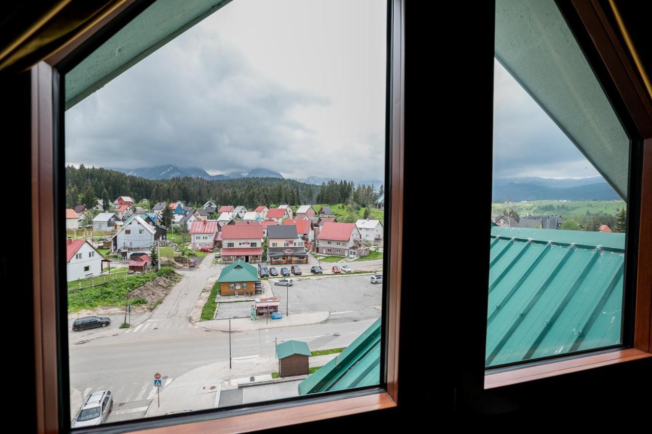 Forma Lux Zabljak エクステリア 写真
